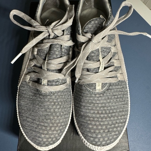 SOREL Out N About Plus Waterproof Sneakers size 7 color: Dove - Picture 3 of 9